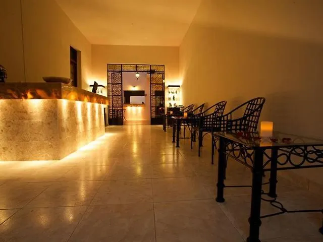 ***  Hotel Casa Yucatan Mérida México